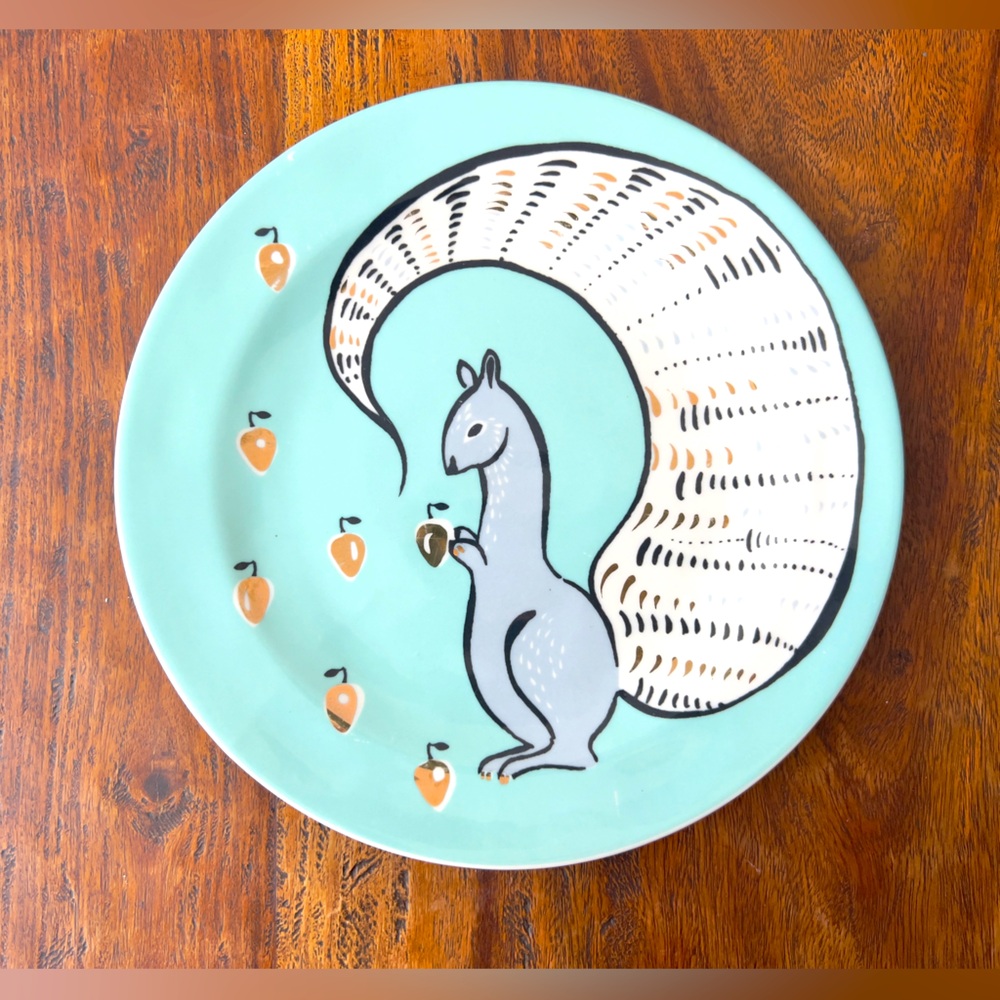 Anthropologie CORINNA Dessert
Plate Squirrel